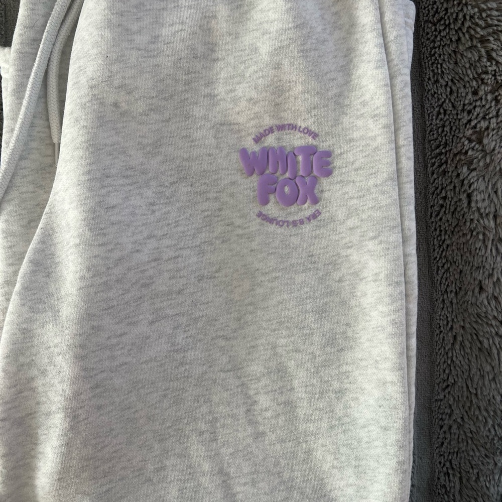 White fox Gray Sweatpants - Picture 2 of 6